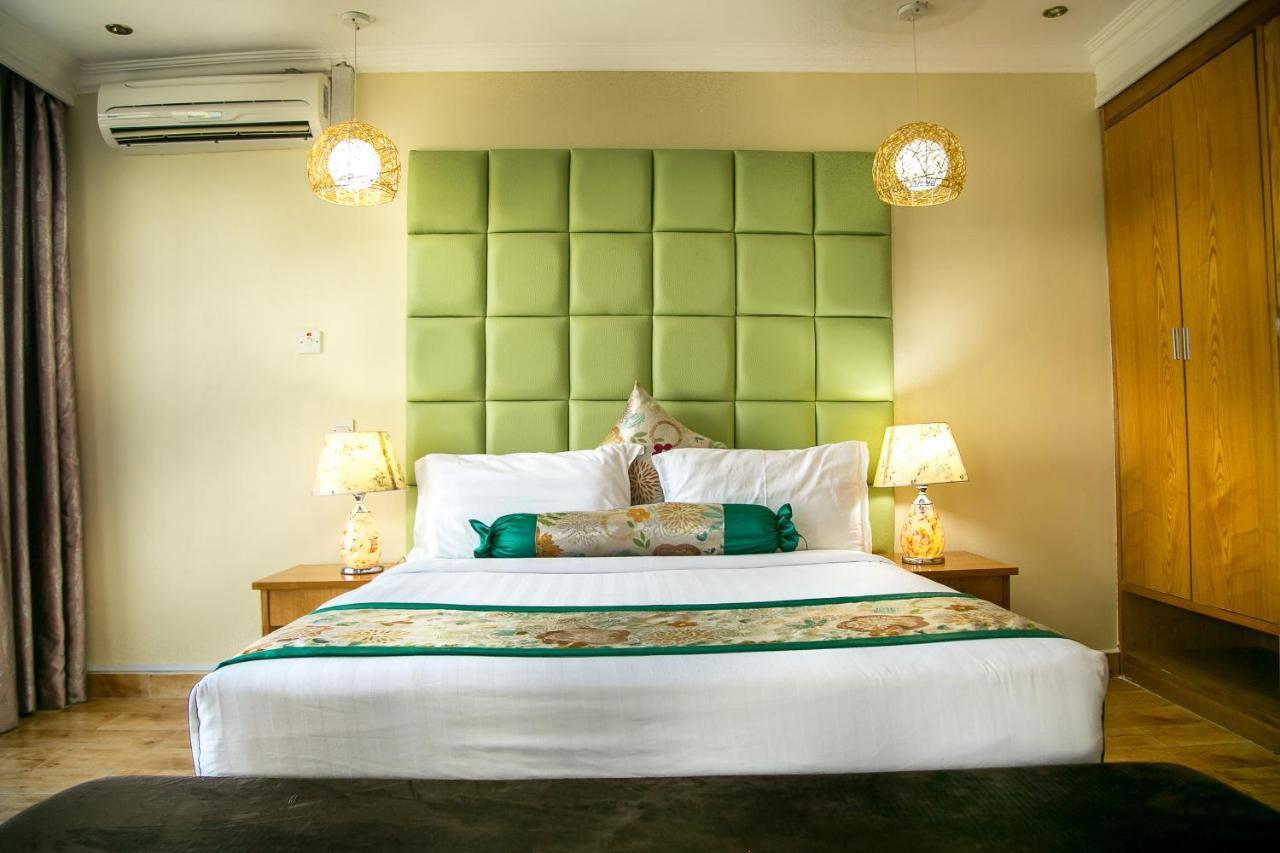 Kebbys Hotel Dar es Salaam Zewnętrze zdjęcie