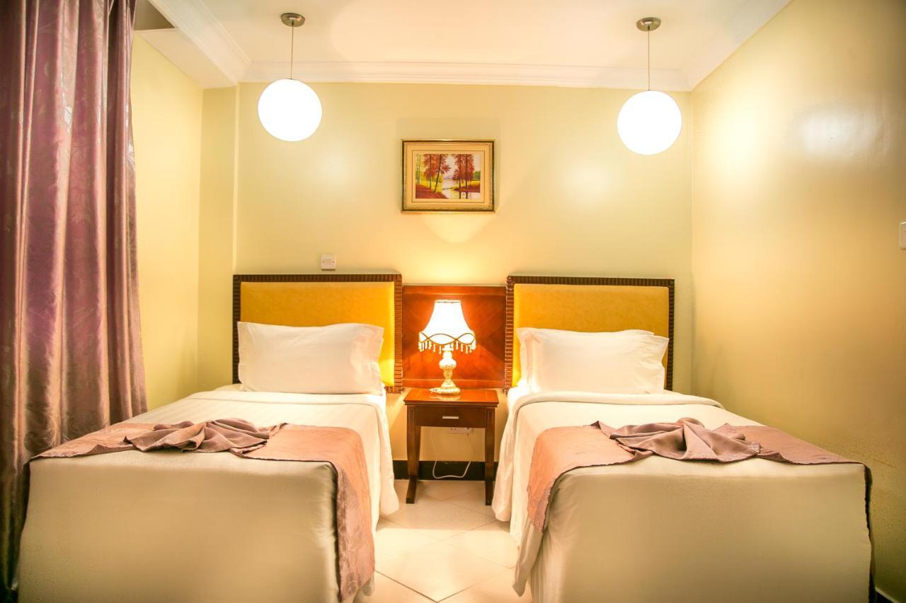 Kebbys Hotel Dar es Salaam Zewnętrze zdjęcie